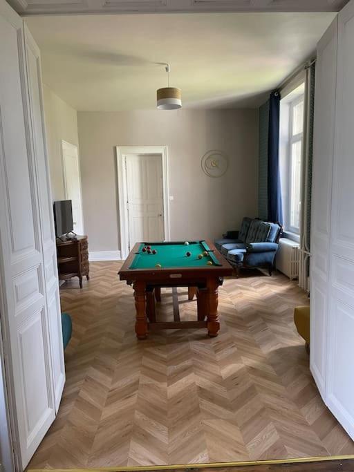 Appartement De Caractere 米尔库尔 外观 照片